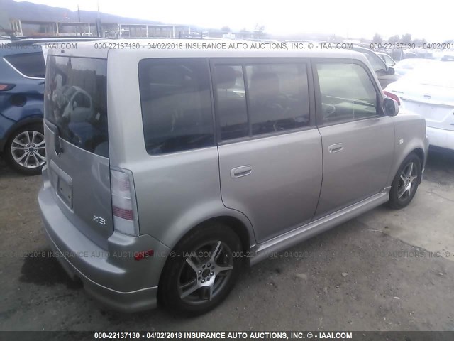JTLKT324850216482 - 2005 TOYOTA SCION XB GRAY photo 4