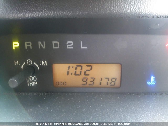 JTLKT324850216482 - 2005 TOYOTA SCION XB GRAY photo 7