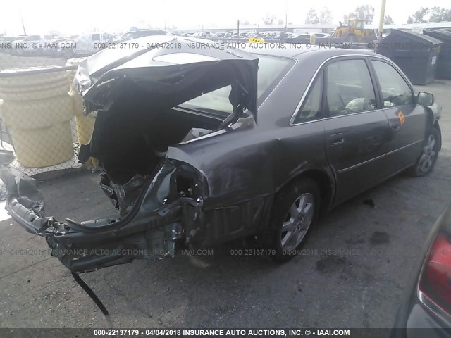 4T1BF28B5YU107554 - 2000 TOYOTA AVALON XL/XLS BEIGE photo 4