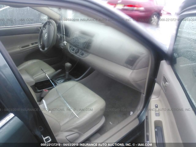 4T1BF32K62U519634 - 2002 TOYOTA CAMRY LE/XLE/SE Жасыл фото 5