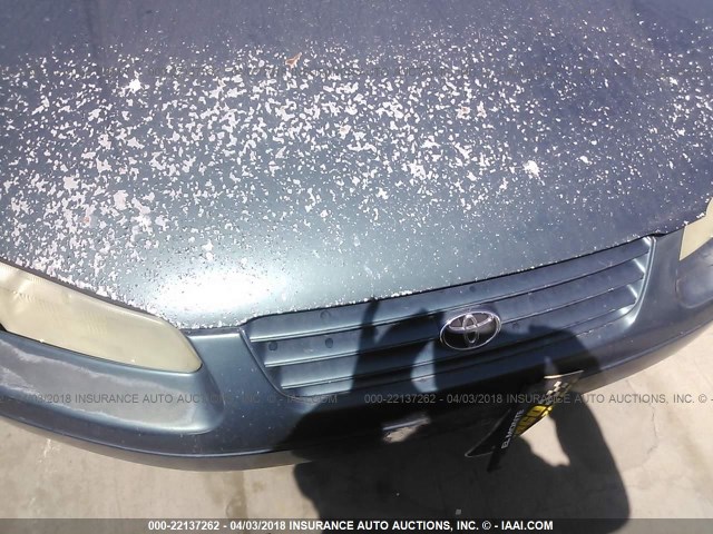 4T1BG22K2VU017005 - 1997 TOYOTA CAMRY CE/LE/XLE 绿色 照片 6