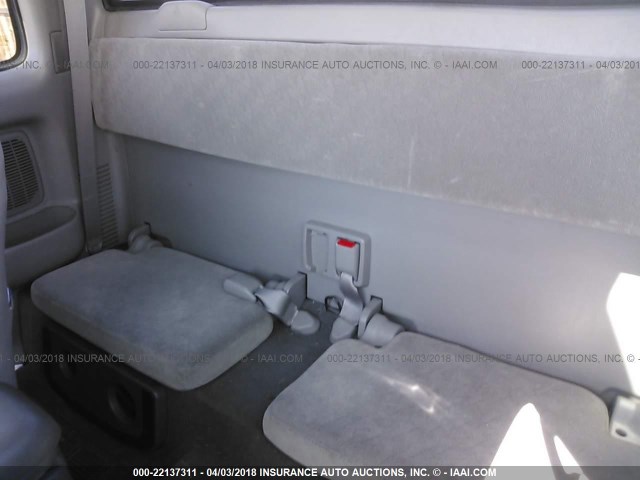 5TESN92N81Z829147 - 2001 TOYOTA TACOMA XTRACAB PRERUNNER ნაცრისფერი ფოტო 8