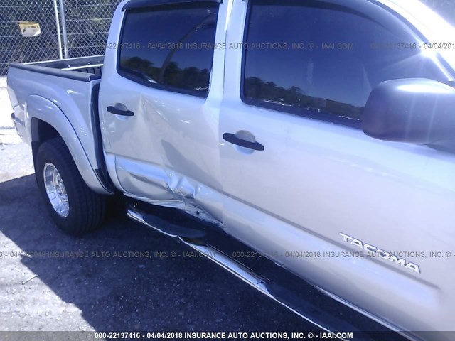 5TFJU4GN2BX012369 - 2011 TOYOTA TACOMA DOUBLE CAB PRERUNNER SILVER photo 6
