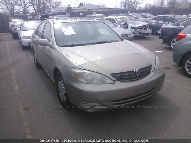 4T1BF32KX2U023736 - 2002 TOYOTA CAMRY LE/XLE/SE თაფლისფერი ფოტო 1