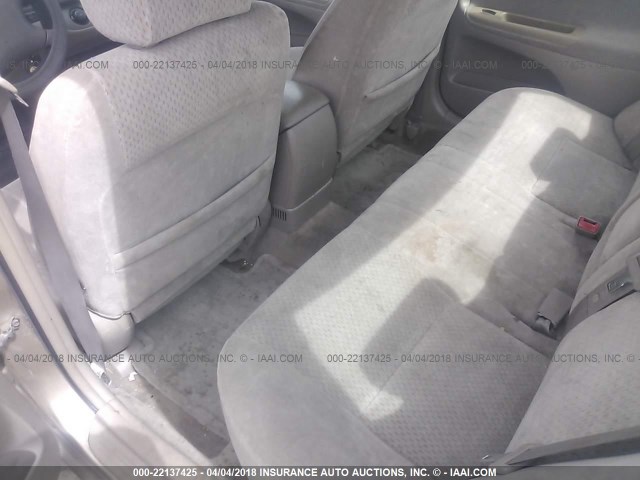 4T1BF32KX2U023736 - 2002 TOYOTA CAMRY LE/XLE/SE თაფლისფერი ფოტო 8