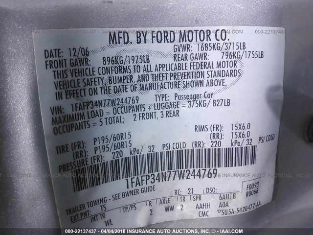 1FAFP34N77W244769 - 2007 FORD FOCUS ZX4/S/SE/SES SILVER photo 9