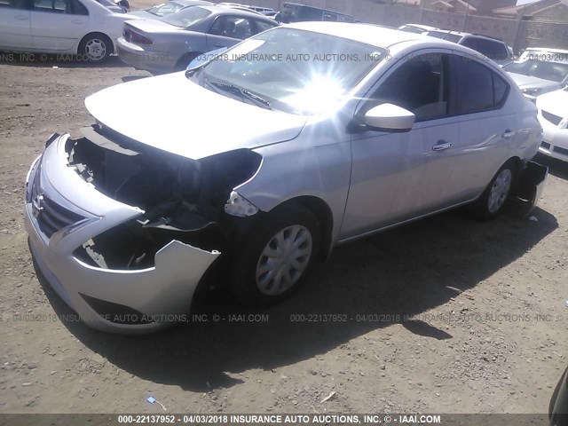 3N1CN7AP0FL810617 - 2015 NISSAN VERSA S/S PLUS/SV/SL SILVER photo 2