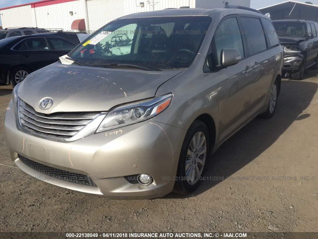 5TDYK3DC9FS578980 - 2015 TOYOTA SIENNA XLE/LIMITED TAN photo 2