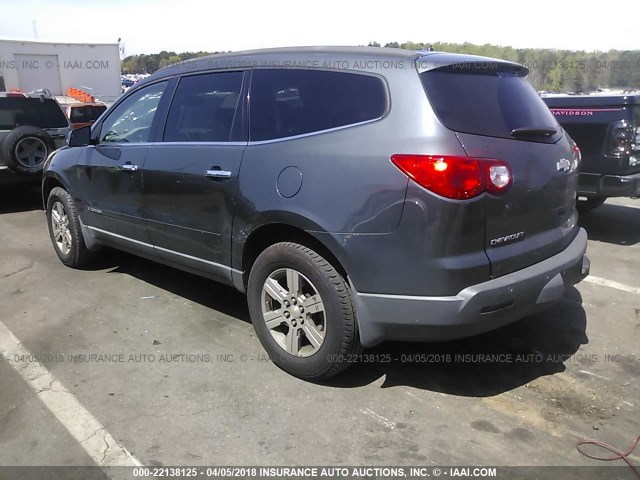 1GNLRFED0AS101151 - 2010 CHEVROLET TRAVERSE LT GRAY photo 3