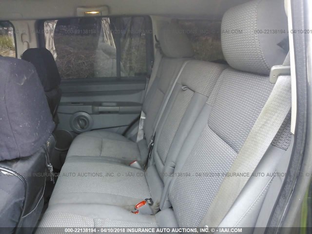 1J8HG48P87C584849 - 2007 JEEP COMMANDER BLACK photo 8