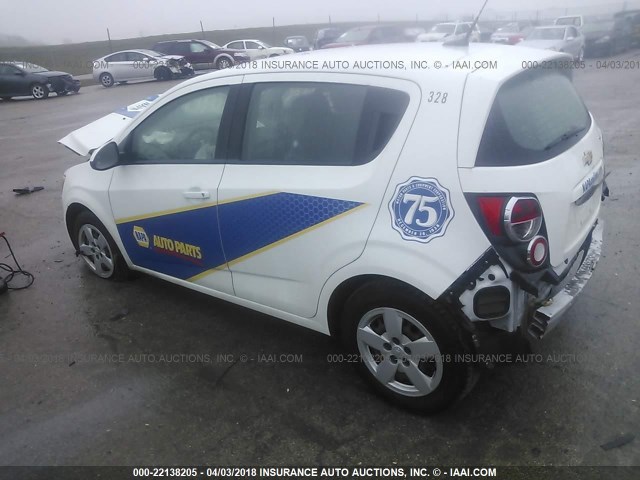 1G1JA6SH8D4226009 - 2013 CHEVROLET SONIC LS 白色 照片 3