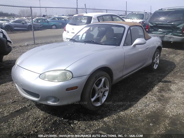 JM1NB353420221477 - 2002 MAZDA MX-5 MIATA LS SILVER photo 2