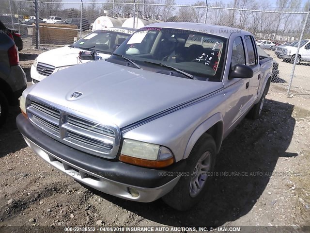 1D7HL38N24S739334 - 2004 DODGE DAKOTA QUAD SPORT SILVER photo 2