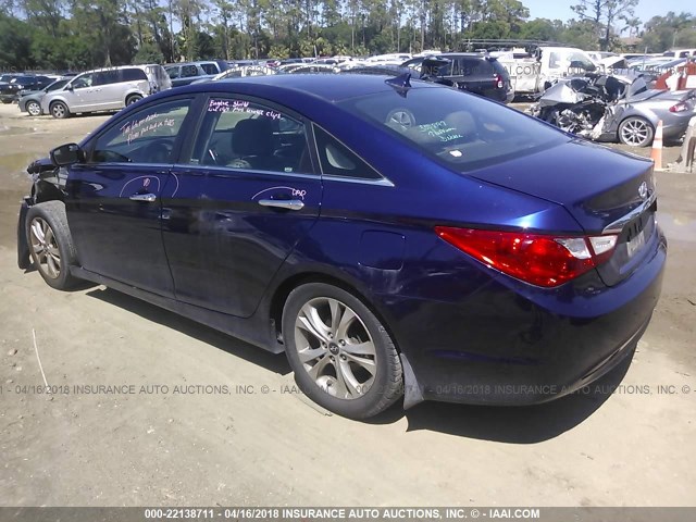 5NPEC4AC2BH140411 - 2011 HYUNDAI SONATA SE/LIMITED BLUE photo 3