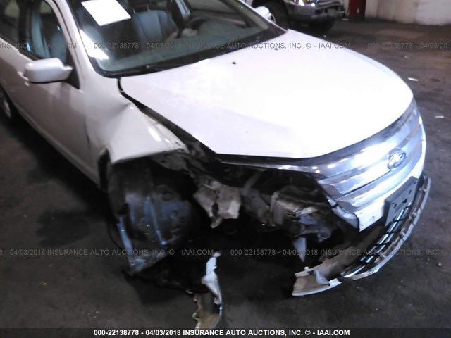 3FAHP0HA6CR151446 - 2012 FORD FUSION SE WHITE photo 6