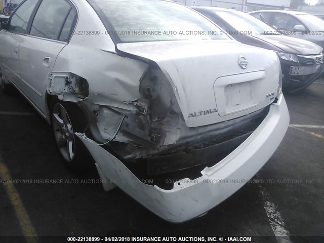 1N4BL11DX5C265768 - 2005 NISSAN ALTIMA SE/SL/SE-R WHITE photo 6