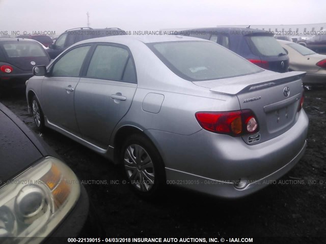 1NXBU40E29Z141475 - 2009 TOYOTA COROLLA S/LE/XLE SILVER photo 3