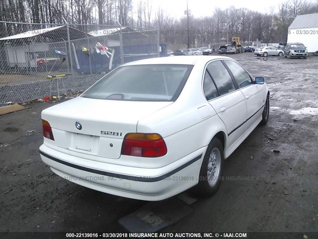 WBADD6327VBW24361 - 1997 BMW 528 I AUTOMATIC WHITE photo 4