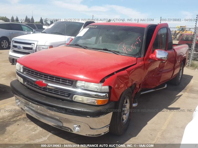 2GCEC19V511218975 - 2001 CHEVROLET SILVERADO C1500 RED photo 2