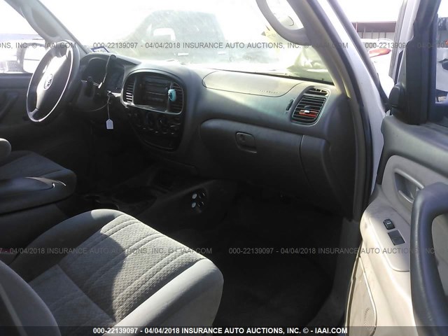 5TBET34146S543254 - 2006 TOYOTA TUNDRA DOUBLE CAB SR5 WHITE photo 5