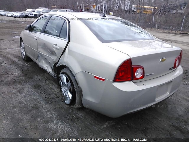1G1ZB5E04CF298487 - 2012 CHEVROLET MALIBU LS 奶油色 照片 3