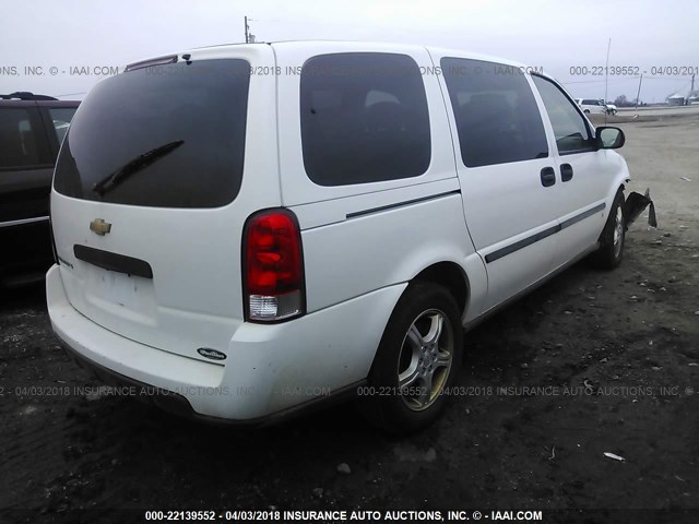 1GNDV23137D170494 - 2007 CHEVROLET UPLANDER LS WHITE photo 4