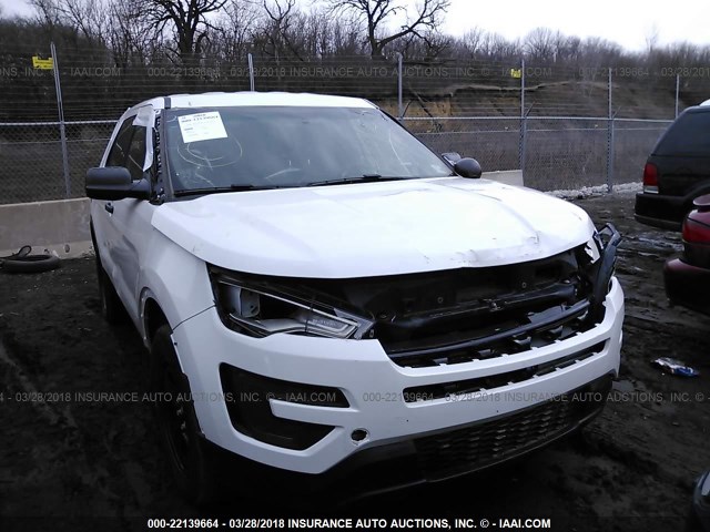 1FM5K8AR3GGA47175 - 2016 FORD EXPLORER POLICE INTERCEPTOR WHITE photo 1