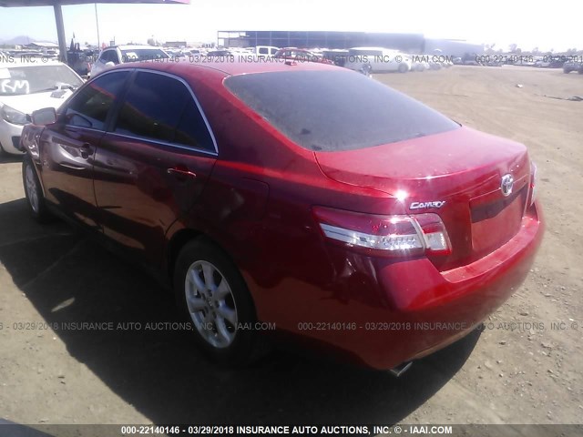 4T1BK3EK4AU105645 - 2010 TOYOTA CAMRY SE/LE/XLE RED photo 3