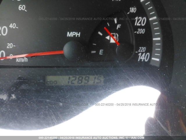 4T1BE32K14U835934 - 2004 TOYOTA CAMRY LE/XLE/SE SILVER photo 7