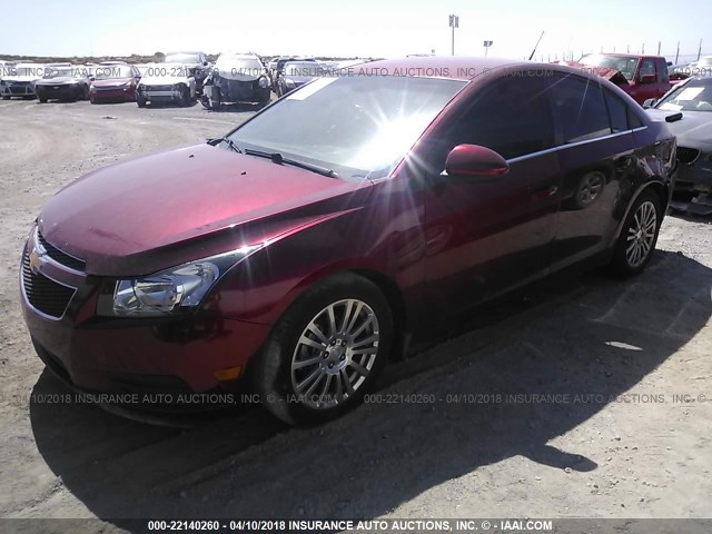 1G1PJ5SB9D7118402 - 2013 CHEVROLET CRUZE ECO MAROON photo 2