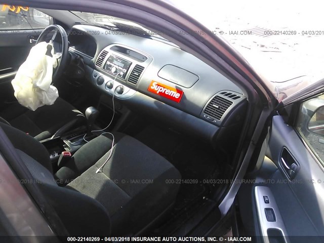 4T1BE32K15U579974 - 2005 TOYOTA CAMRY LE/XLE/SE 灰色 照片 5