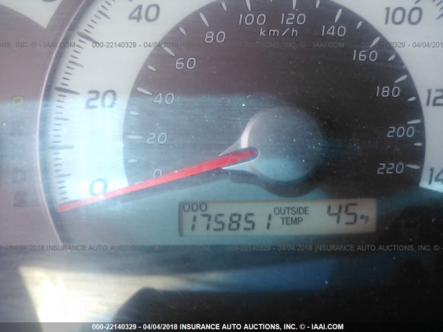 4T1BF3EK3BU677814 - 2011 TOYOTA CAMRY SE/LE/XLE BLACK photo 7