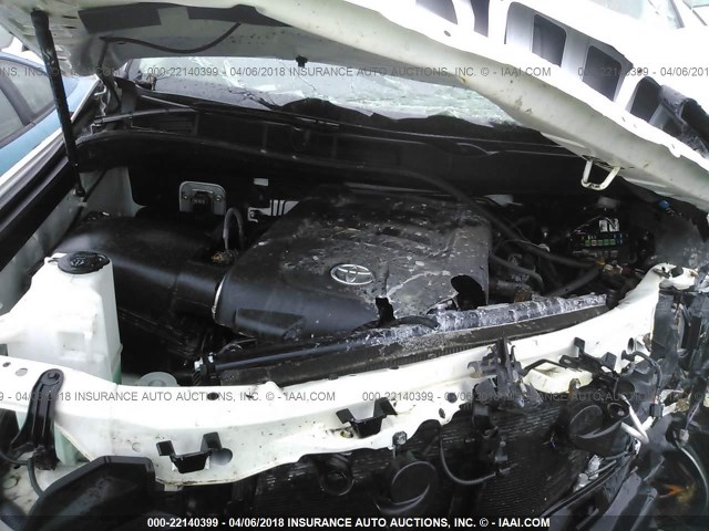 5TFUM5F18JX074603 - 2018 TOYOTA TUNDRA DOUBLE CAB SR/SR5 WHITE photo 10