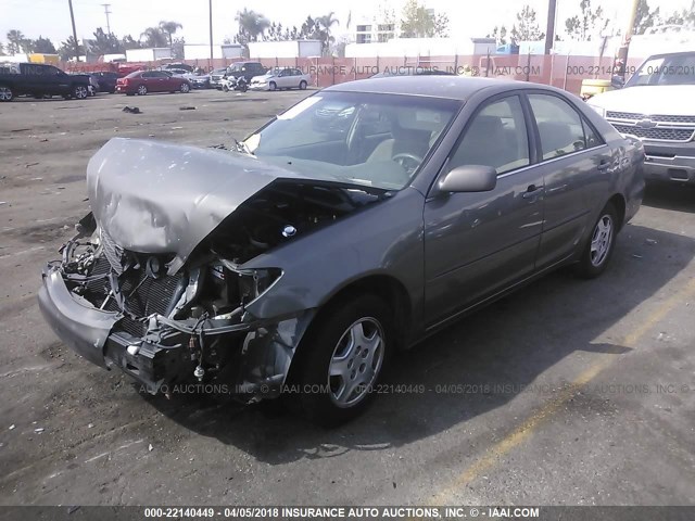4T1BF32K22U537080 - 2002 TOYOTA CAMRY LE/XLE/SE 灰色 照片 2