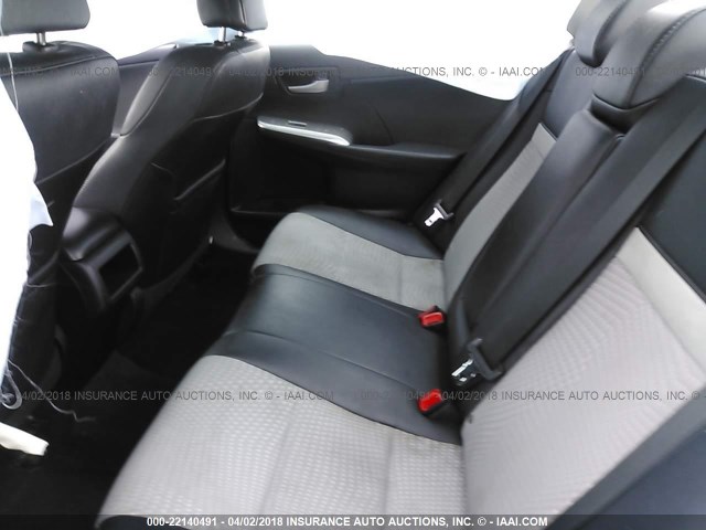 4T1BF1FK4DU209077 - 2013 TOYOTA CAMRY L/SE/LE/XLE Qara foto 8