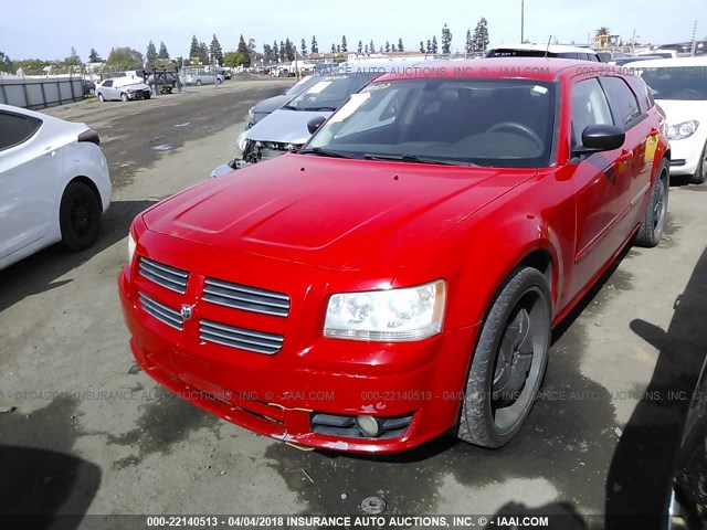 2D4FV37V38H192913 - 2008 DODGE MAGNUM SXT RED photo 2