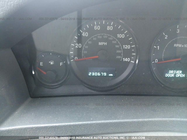 1J4HR48N75C719360 - 2005 JEEP GRAND CHEROKEE LAREDO/COLUMBIA/FREEDOM 绿色 照片 7