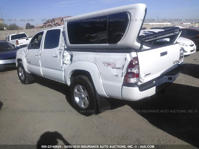 5TEJU62N05Z118187 - 2005 TOYOTA TACOMA DOUBLE CAB PRERUNNER WHITE photo 3