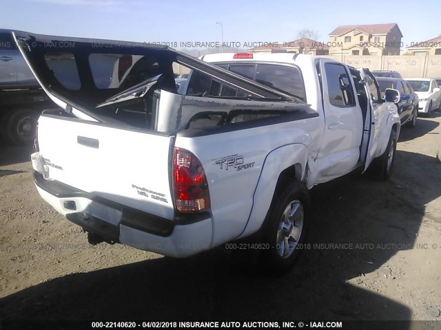 5TEJU62N05Z118187 - 2005 TOYOTA TACOMA DOUBLE CAB PRERUNNER WHITE photo 4