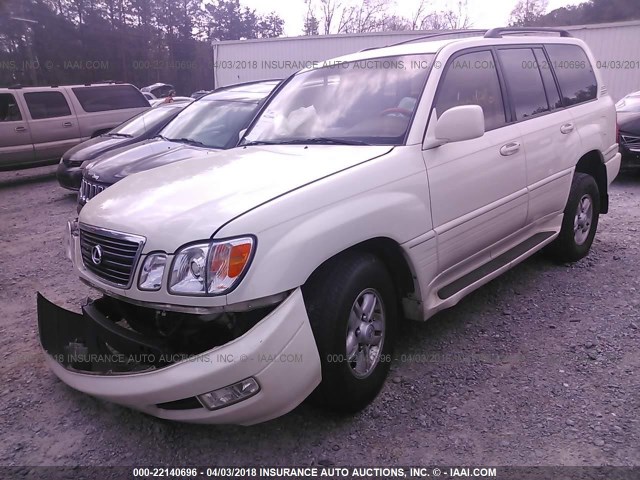 JT6HT00W1Y0087487 - 2000 LEXUS LX 470 WHITE photo 2