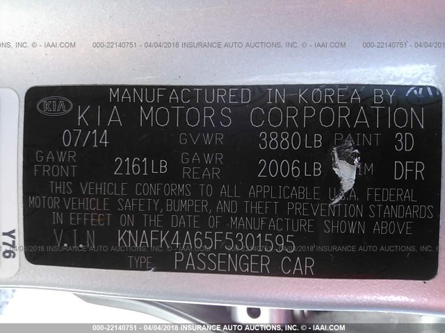 KNAFK4A65F5301595 - 2015 KIA FORTE LX SILVER photo 9