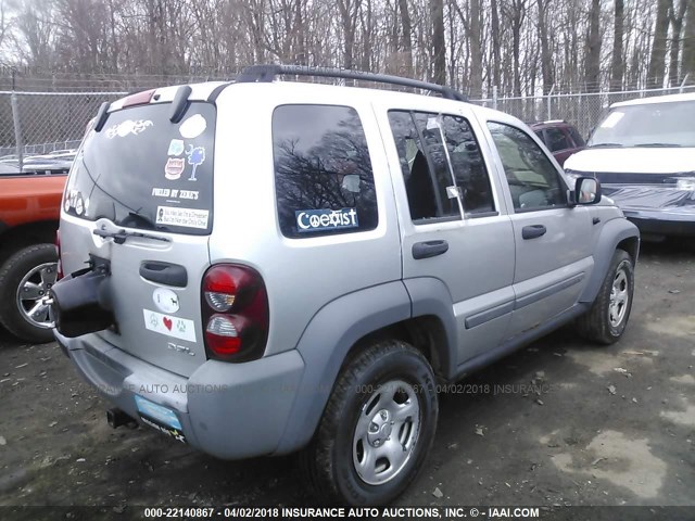 1J4GL48K75W703533 - 2005 JEEP LIBERTY SPORT SILVER photo 4