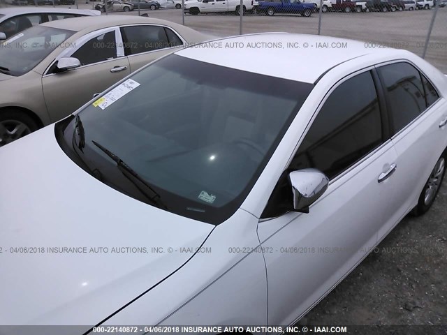 4T1BF1FK3DU256164 - 2013 TOYOTA CAMRY L/SE/LE/XLE 白色 照片 6