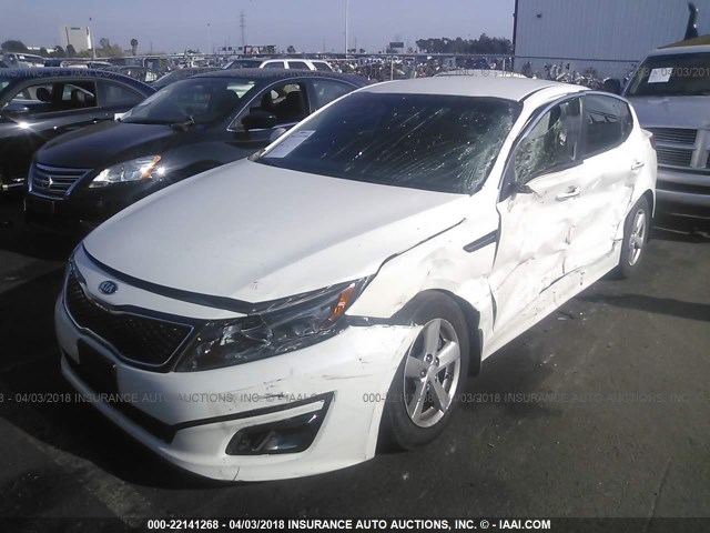 KNAGM4A7XF5652266 - 2015 KIA OPTIMA LX WHITE photo 2