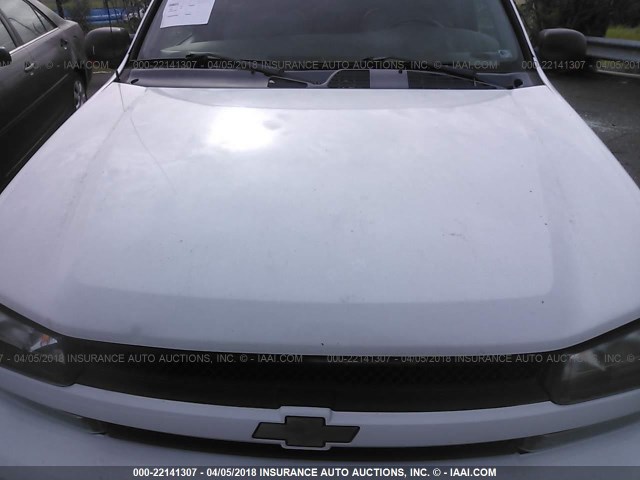 1GNDT13S022197990 - 2002 CHEVROLET TRAILBLAZER  WHITE photo 6