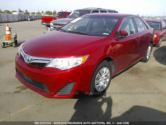 4T1BD1FK4EU098103 - 2014 TOYOTA CAMRY HYBRID/LE/XLE 红色 照片 2