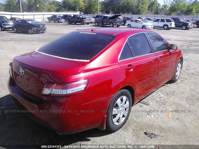 4T1BK3EK9BU118117 - 2011 TOYOTA CAMRY SE/LE/XLE BURGUNDY photo 4