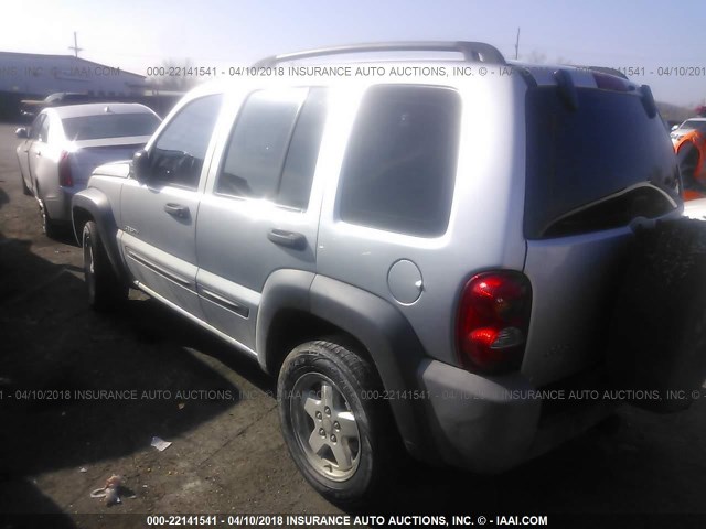 1J4GL48K04W156572 - 2004 JEEP LIBERTY SPORT SILVER photo 3