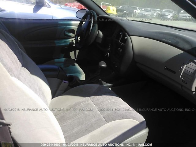 2G1WW12E619203711 - 2001 CHEVROLET MONTE CARLO LS წითელი ფოტო 5