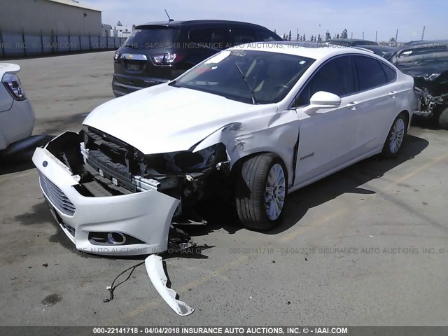 3FA6P0LU2ER235016 - 2014 FORD FUSION SE HYBRID WHITE photo 2